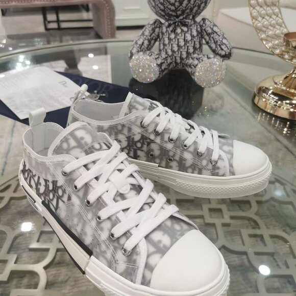 Dior Essentials B23 LOW-TOP Sneakers - Picture 1 of 9
